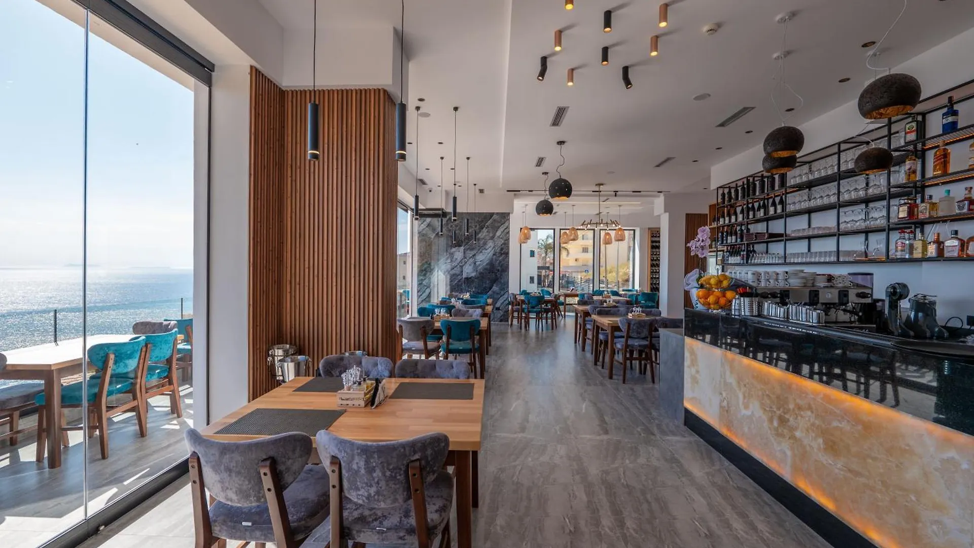 Litan Hotel Sarandë 4*,  Albanien